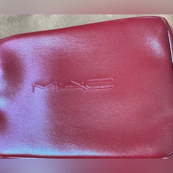 MAC Mini Makeup Set with Cosmetic Bag, NEW! - Picture 8 of 14